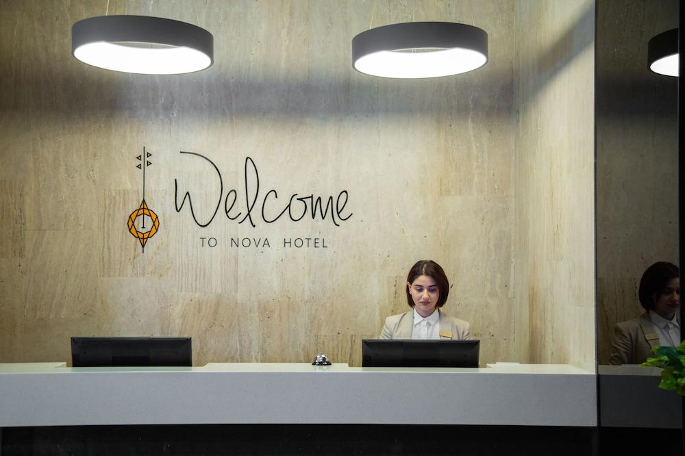 Nova Hotel Ereván Exterior foto